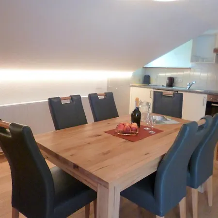 Haus Christian Apartamento *